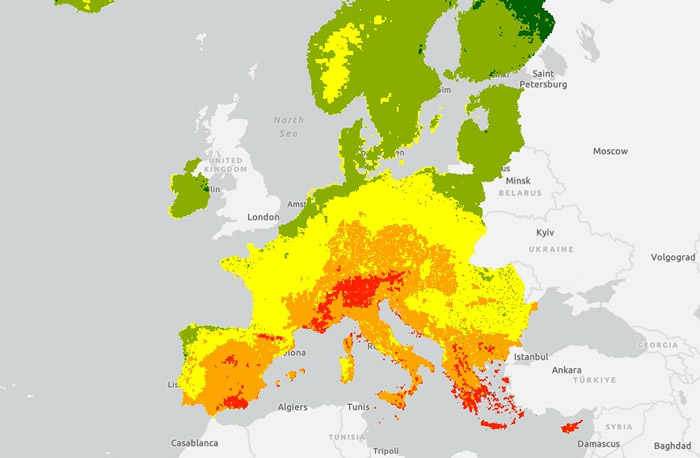 Preços baixos em Mapa Político de Portugal Mapas antigos da Europa Atlas